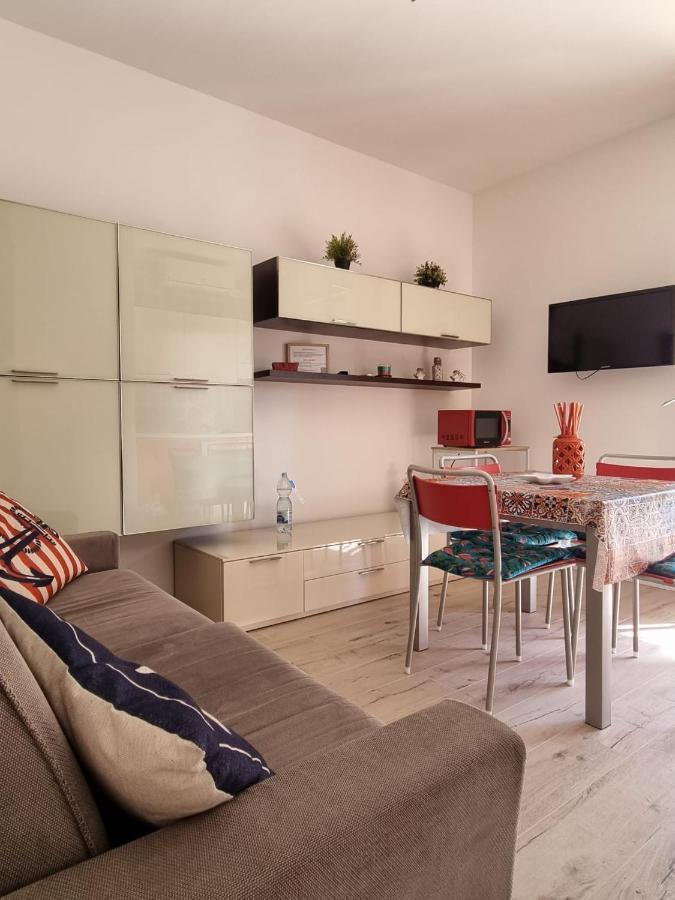 Sea View Apartment With Swimming Pool Lido di Jesolo Eksteriør billede