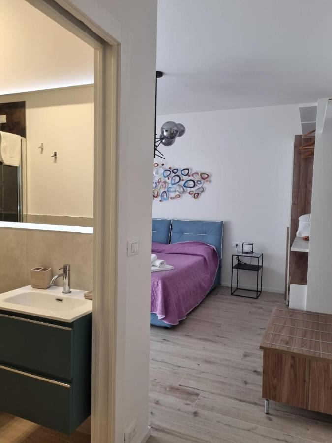 Sea View Apartment With Swimming Pool Lido di Jesolo Eksteriør billede